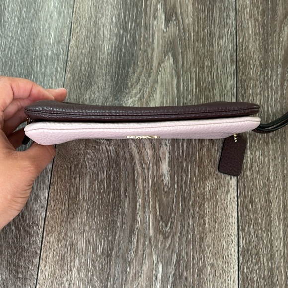 Coach double zipper wristlet wallet - Picture 6 of 8